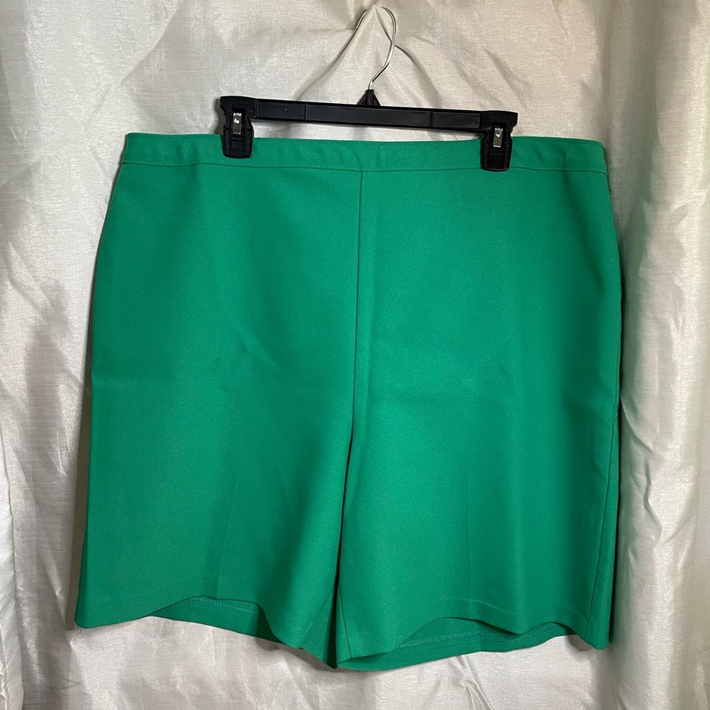 Plus Size VTG 80’s Levi Strauss & Co. Bright Green High Waisted Sports Shorts
